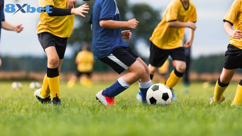 Trong kèo châu Á, đội mạnh thường chấp đội yếu một số bàn nhất định